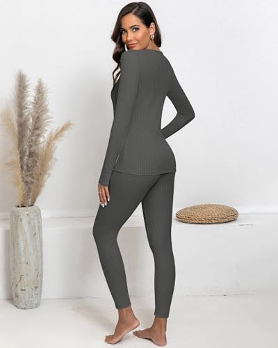 Comfortable Womens Thermal Set for Winter