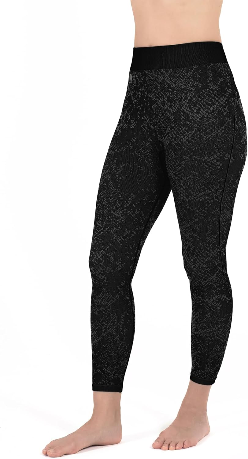 Kinda Womens Thermal Bottoms Top Set with Ski Mask Gray Camo