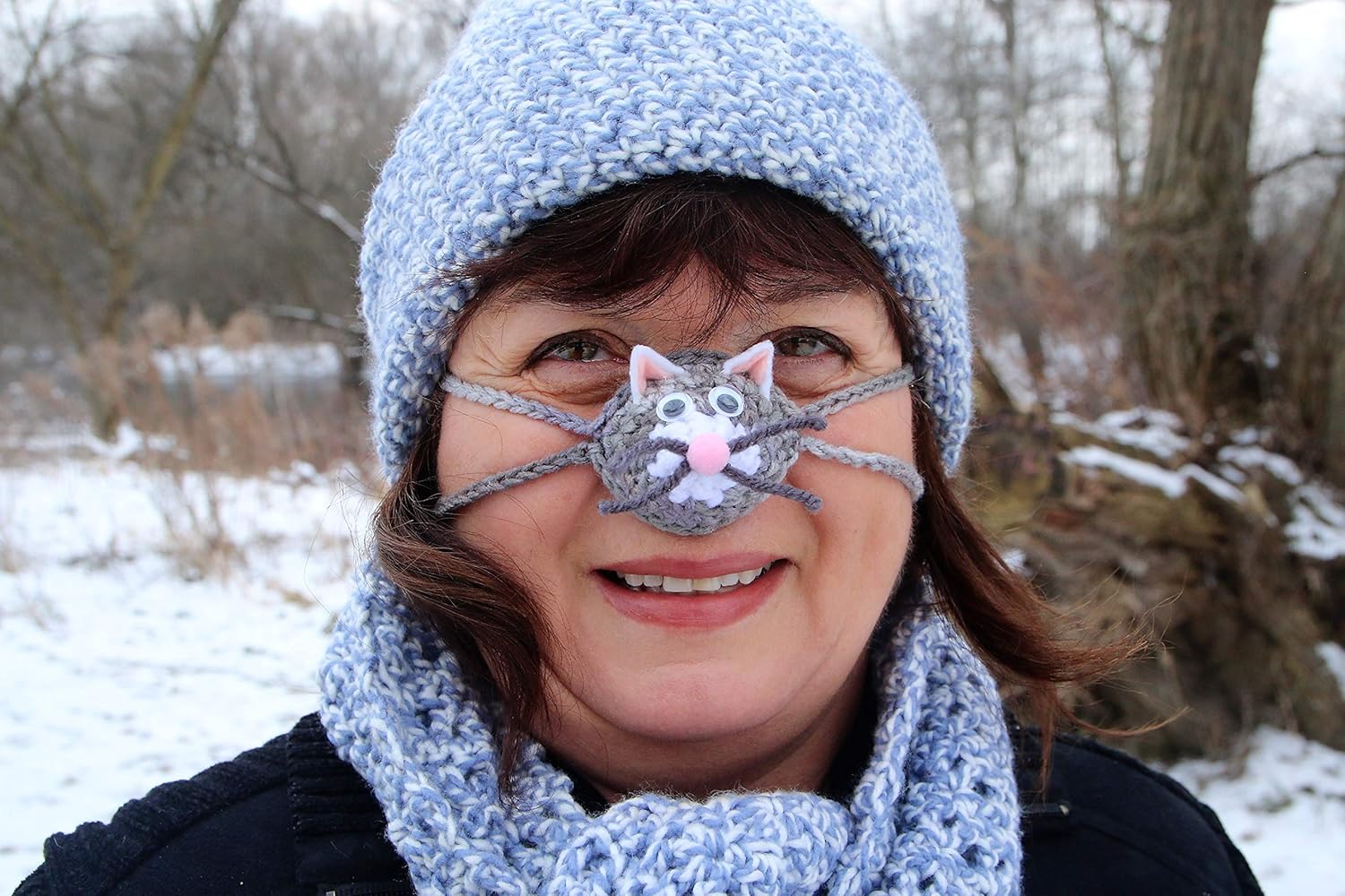 Cuddly Kitty Crochet Cozy Nosewarmer