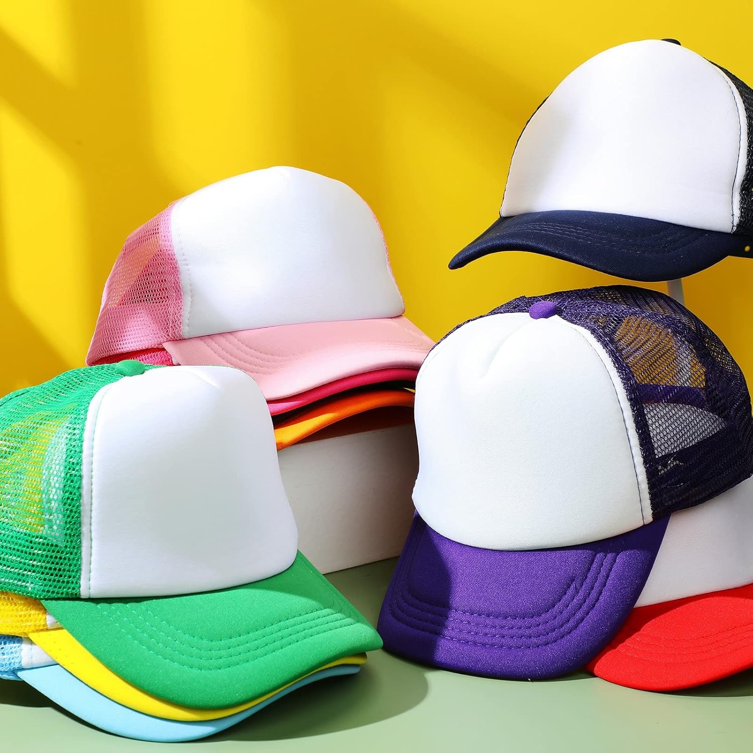 12-Piece Adjustable Trucker Hats